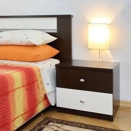 Ferienapartment Mit Balkon Fuer Fuenf Personen * 고르니 카린