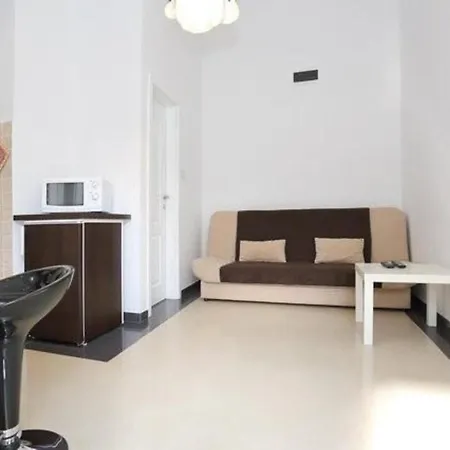 아파트 Ferienapartment Mit Balkon Fuer Fuenf Personen *